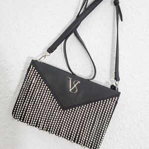 Victoria's crossbody purse